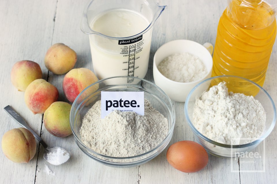 Овсяные оладьи с персиками - Шаг 1