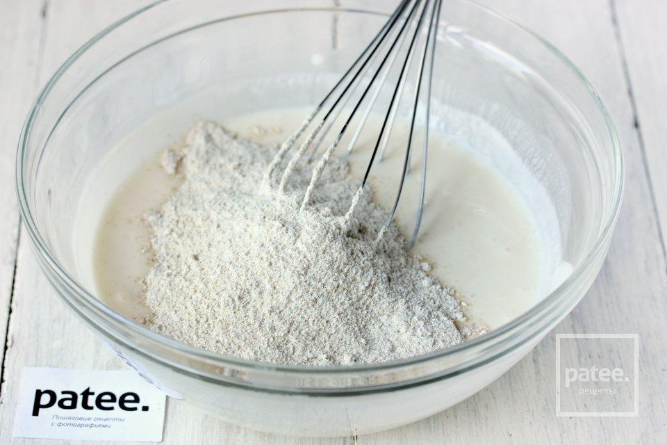 Овсяные оладьи с персиками - Шаг 4