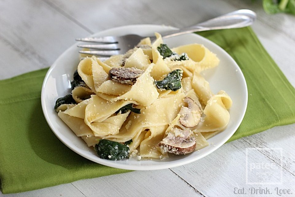 Паста с шампиньонами и шпинатом - Шаг 12