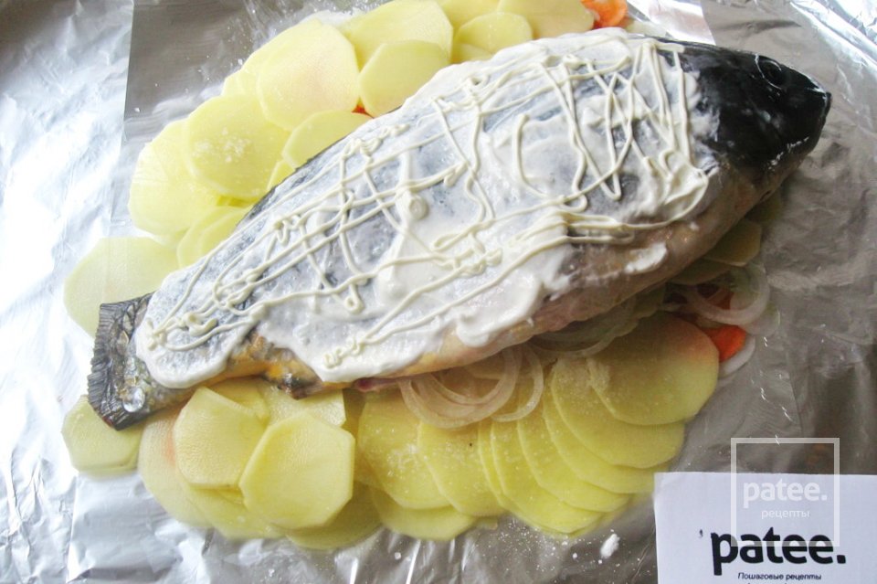 Карп, запеченный в фольге - Шаг 10