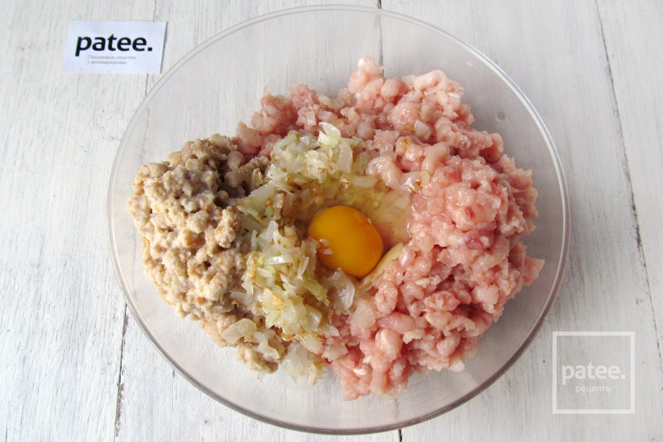 Куриные котлеты на пару в мультиварке - Шаг 6