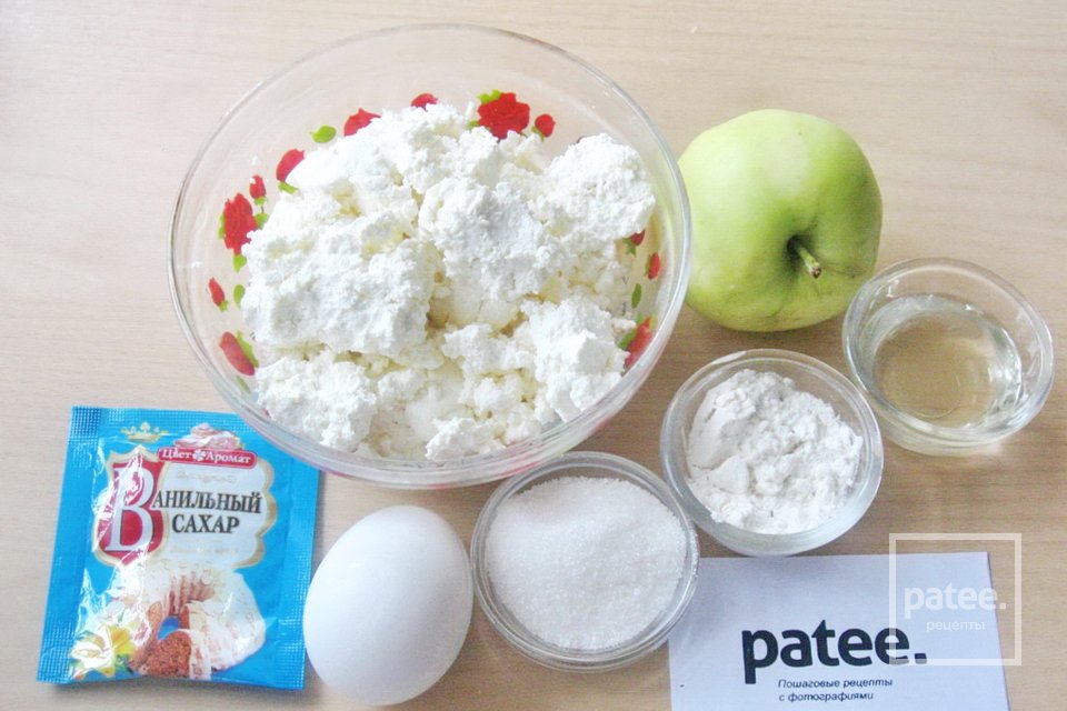 Сырники с яблоками - Шаг 1