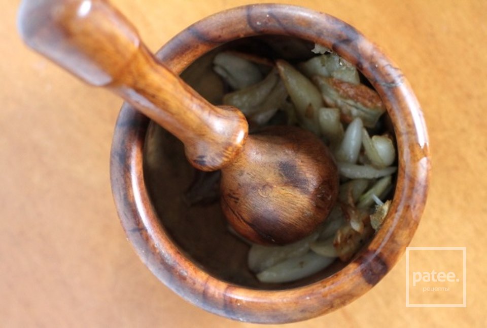 Чесночные окорочка по-испански - Шаг 12