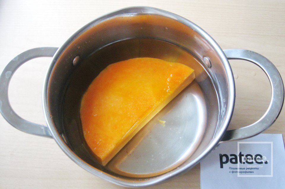 Творожная запеканка  с тыквой и вермишелью - Шаг 2