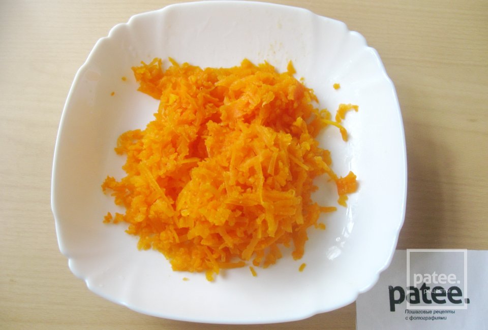Творожная запеканка  с тыквой и вермишелью - Шаг 9