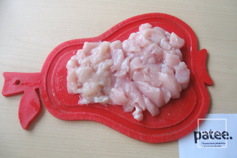 Рубленые куриные котлеты с грибами - Шаг 2