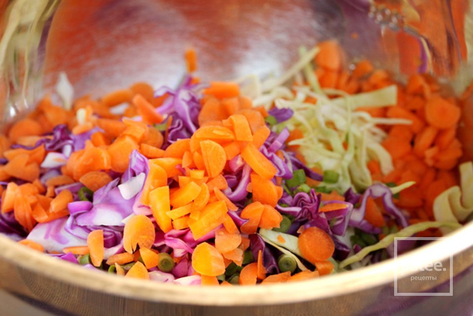 Салат из капусты - Шаг 7