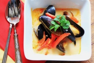 Тайский суп с мидиями