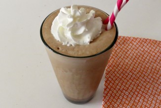 Шоколадно-банановый фраппе