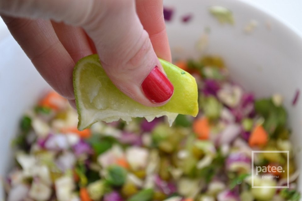 Капустный салат с халапеньо - Шаг 4