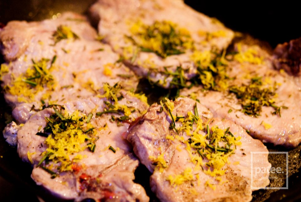 Свиные отбивные в шампанском - Шаг 6