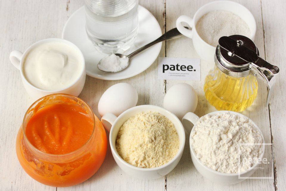 Тыквенно-кукурузные кексы на Хэллоуин - Шаг 1