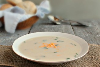 Суп из цветной капусты с сыром