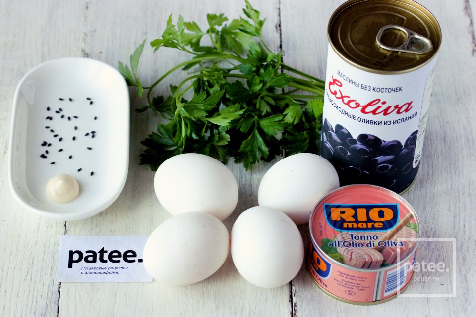 Фаршированные яйца на Хэллоуин - Шаг 1