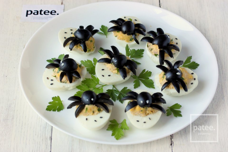 Фаршированные яйца на Хэллоуин - Шаг 9