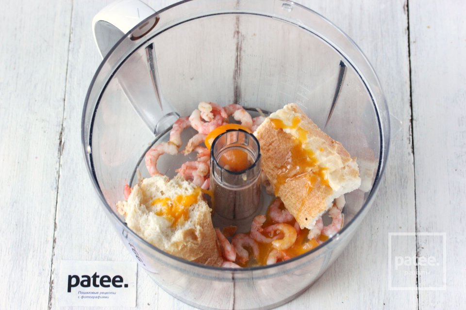 Крокеты из креветок со спагетти на Хэллоуин - Шаг 5