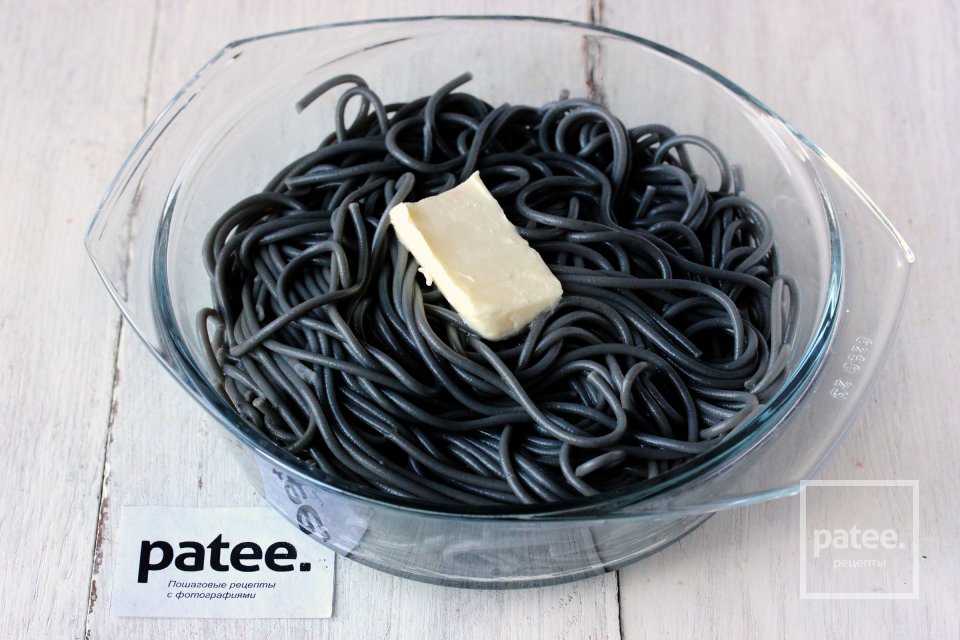 Крокеты из креветок со спагетти на Хэллоуин - Шаг 14