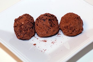 Шоколадные трюфели с чили