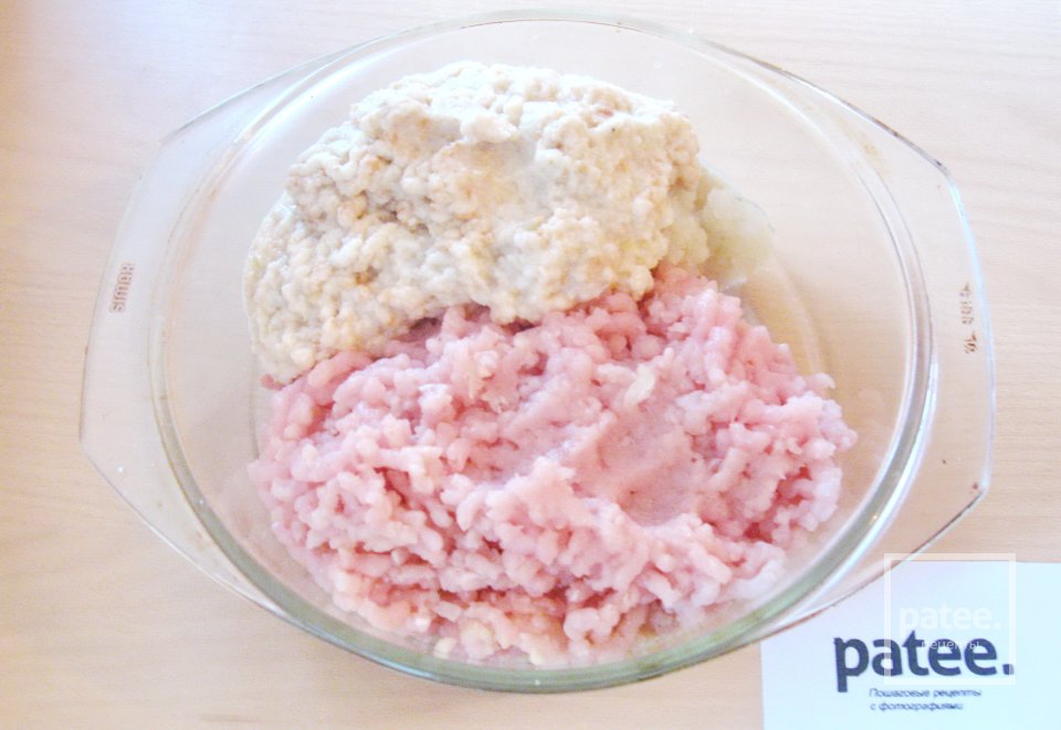 Котлеты из индейки с сыром и отварными яйцами - Шаг 5