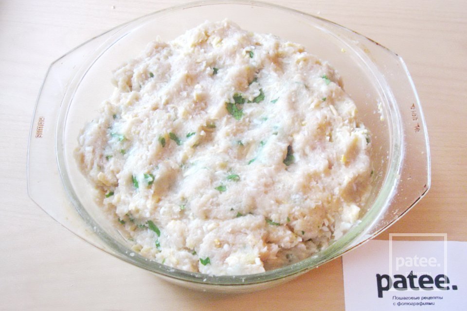 Котлеты из индейки с сыром и отварными яйцами - Шаг 9