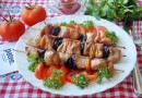 Куриный шашлык с черносливом и курагой