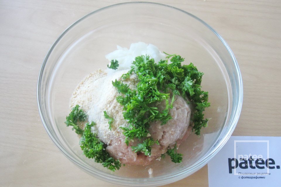 Слоеные рулетики с мясным фаршем - Шаг 4