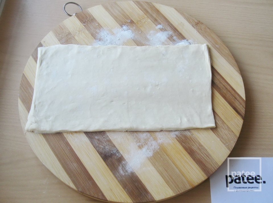 Слоеные рулетики с мясным фаршем - Шаг 7