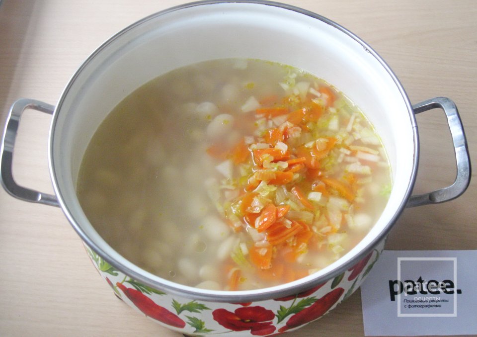 Суп с фасолью и клецками - Шаг 6