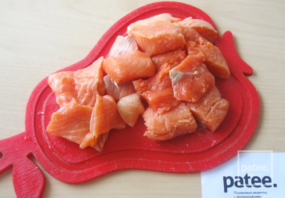 Форель в сливочно-томатном соусе - Шаг 2