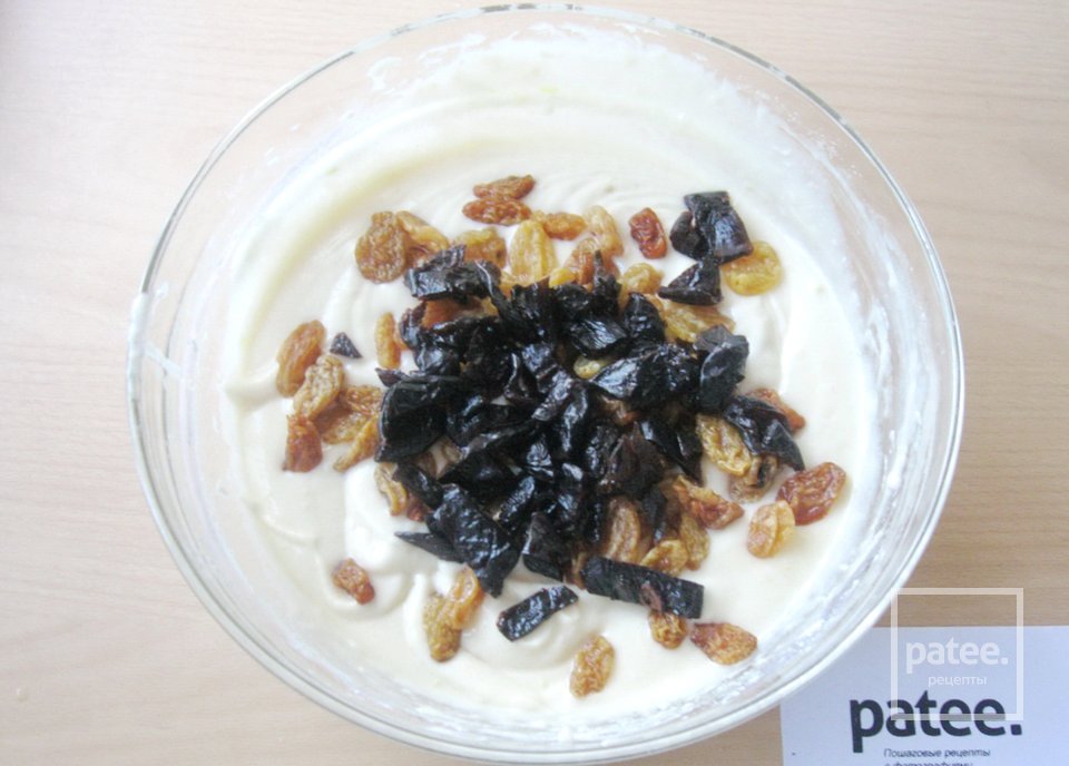 Лимонный кекс с черносливом и изюмом - Шаг 11