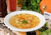 Суп с тыквой и куриными фрикадельками