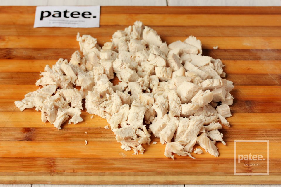 Пицца с курицей, инжиром и кедровыми орешками - Шаг 4