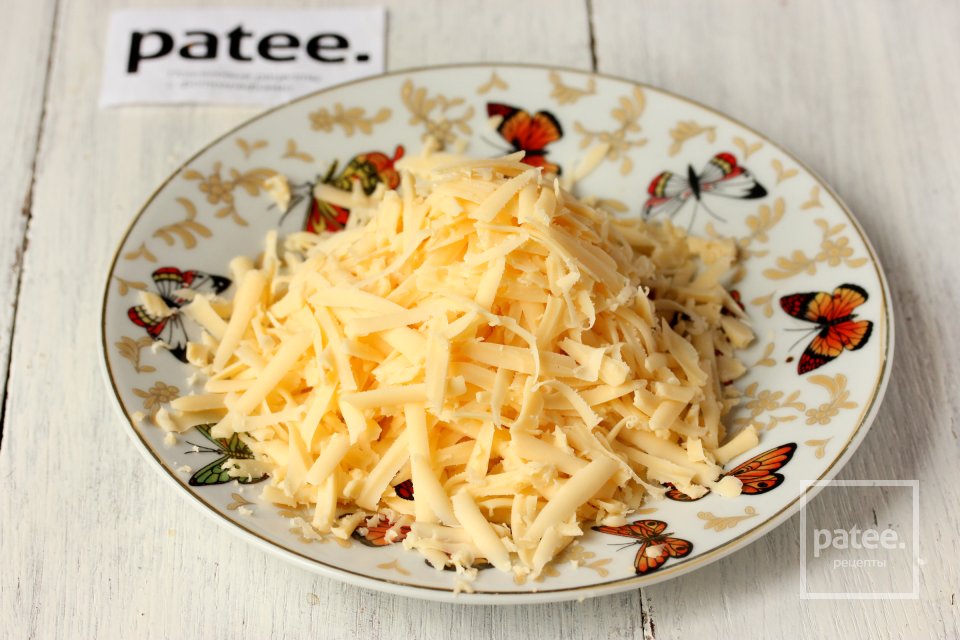 Пицца с курицей, инжиром и кедровыми орешками - Шаг 5