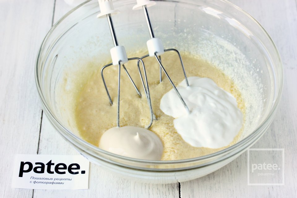 Пирог заливной с грушами - Шаг 4