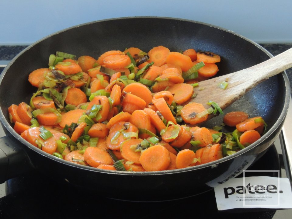 Куриное филе с сыром на апельсиновой моркови - Шаг 4