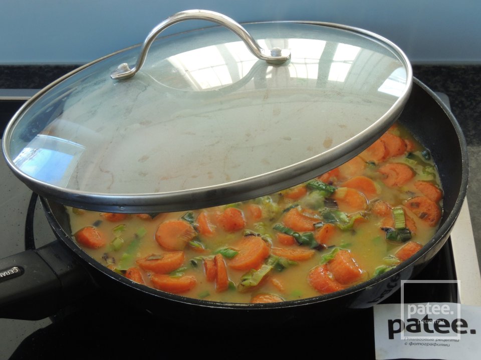 Куриное филе с сыром на апельсиновой моркови - Шаг 6