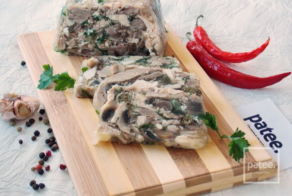 Террин из свиной рульки с грибами и каперсами - Шаг 16