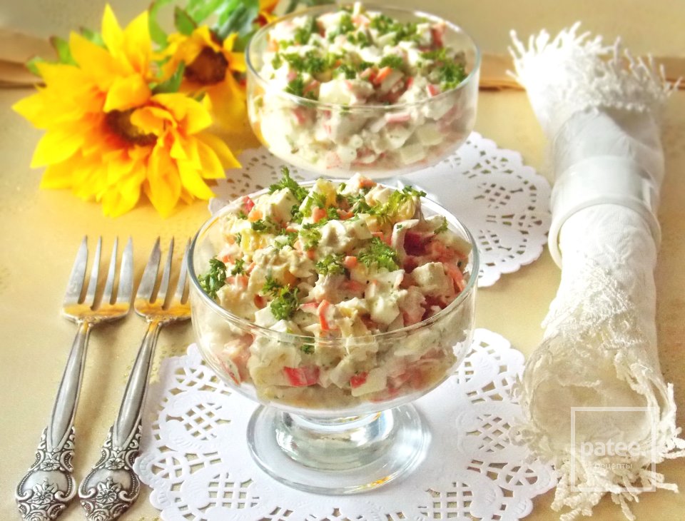 Салат с крабовыми палочками, апельсинами и Берлинским соусом - Шаг 15