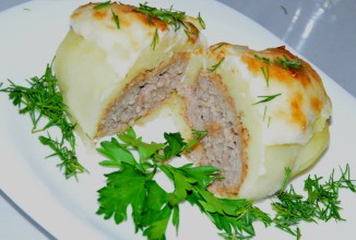 Котлетка в картошке под сырной шапкой