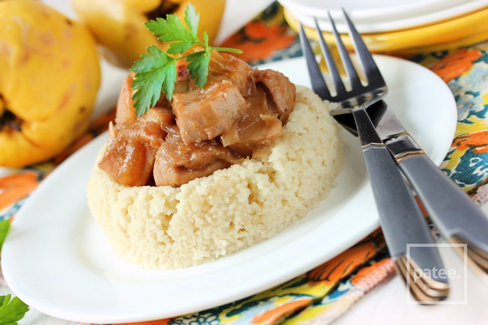 Куриное филе с айвой и луком - Шаг 12