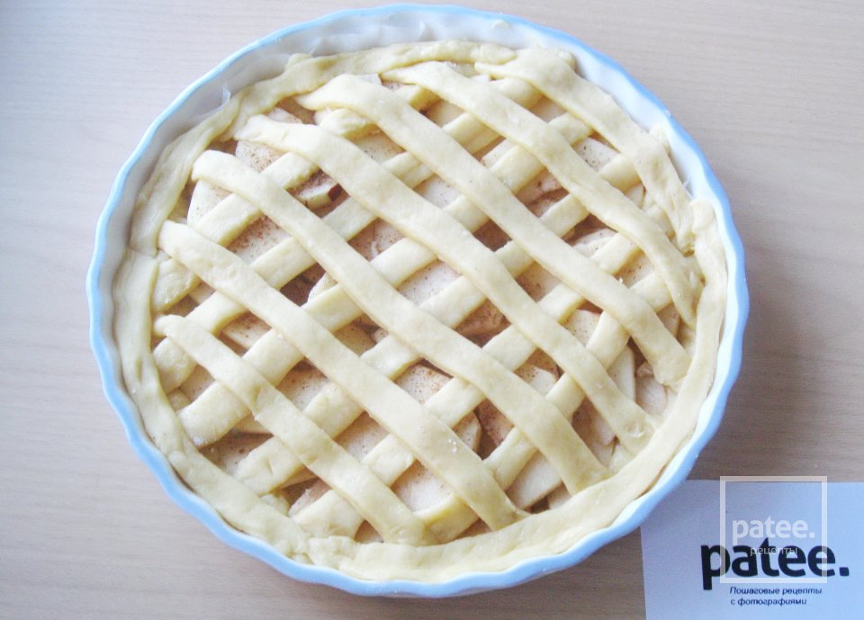 Пирог с яблоками и сметанным кремом - Шаг 11