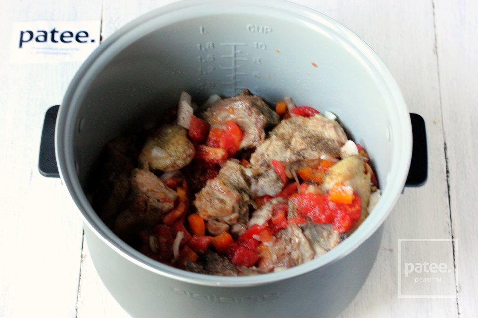 Курица в ароматном томатном соусе в мультиварке - Шаг 11