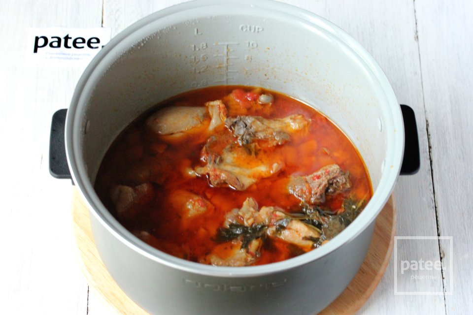 Курица в ароматном томатном соусе в мультиварке - Шаг 13