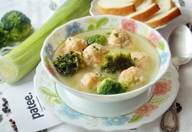 Рецепт Суп с фрикадельками из семги и картофеля