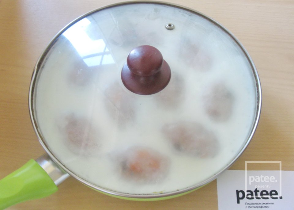 Котлеты с грибами в сливочном соусе - Шаг 14