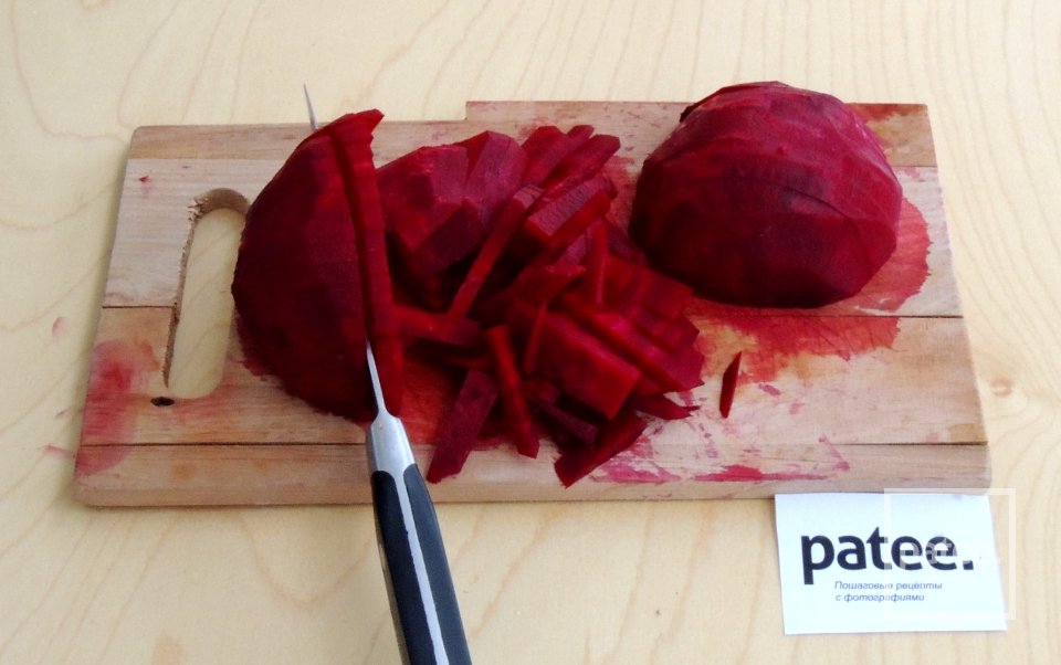 Красный борщ с фасолью и савойской капустой - Шаг 7