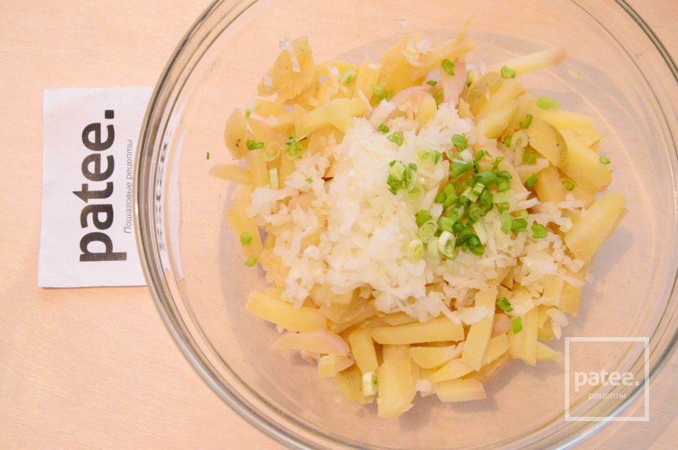 Салат с креветками и картофелем - Шаг 5