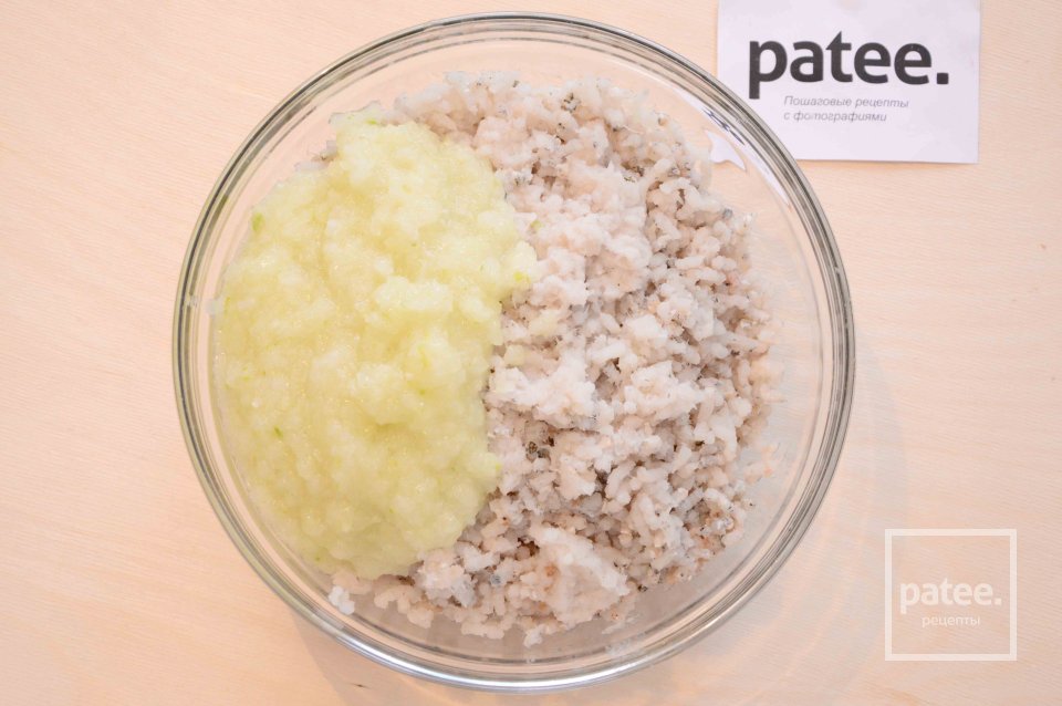 Рыбные котлеты из трески - Шаг 6