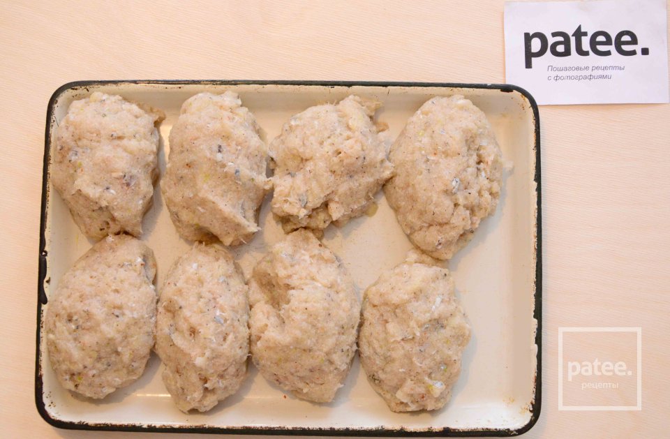 Рыбные котлеты из трески - Шаг 12