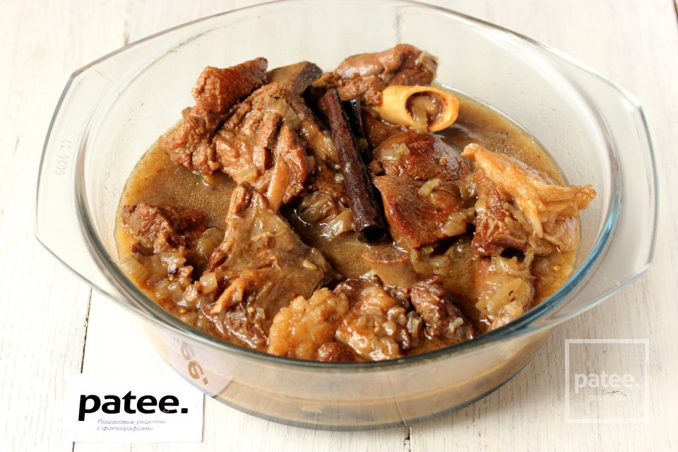 Ароматная баранина с медом, горчицей и корицей в духовке - Шаг 12